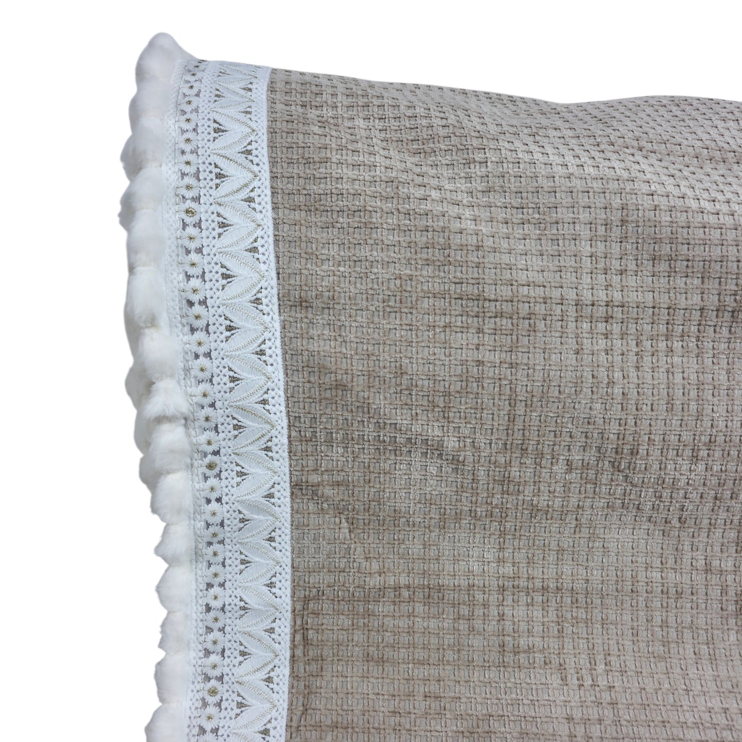 36 Inch Waffle Textured Beige Sofa Cover with Embroidered Lace Border (Beige)